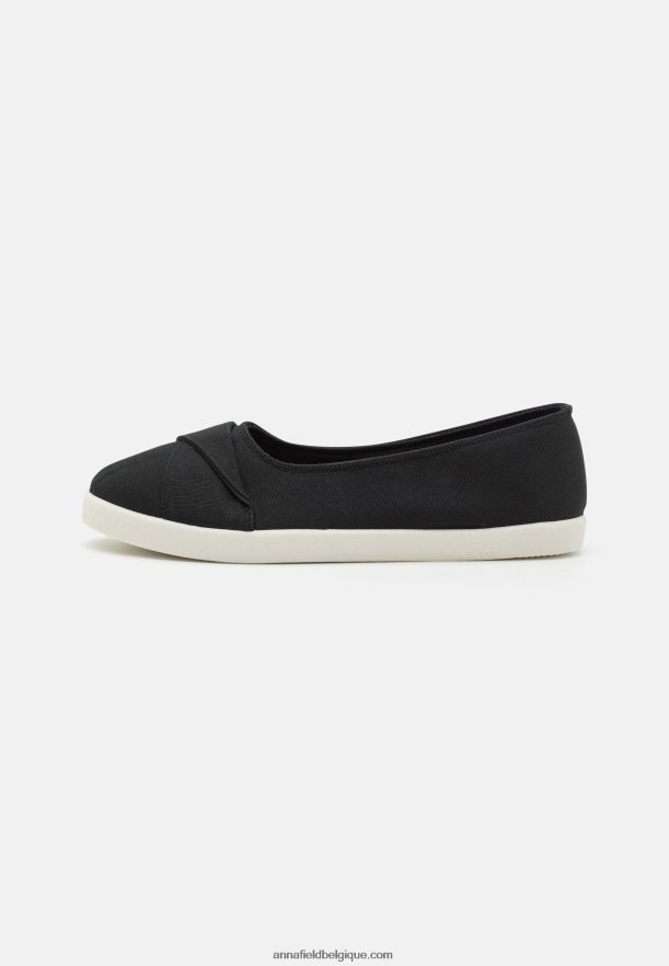 femmes slip-on noir Anna FieldNHH26B1812