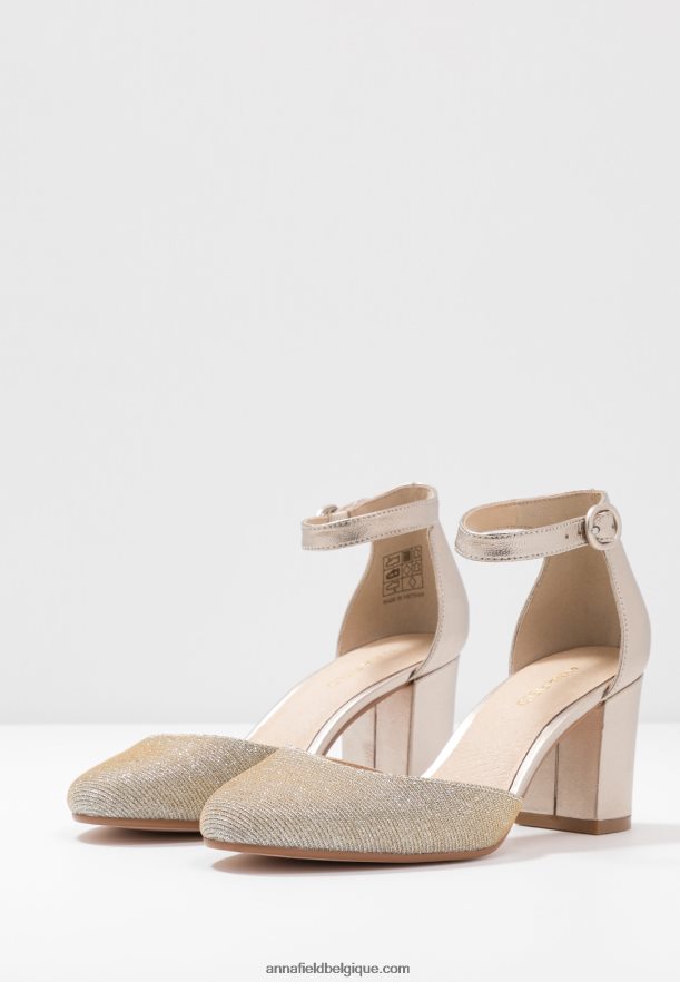 femmes talons classiques en cuir champagne Anna FieldNHH26B1599