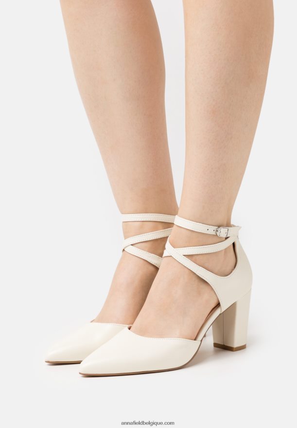 femmes talons hauts en cuir blanc Anna FieldNHH26B1635