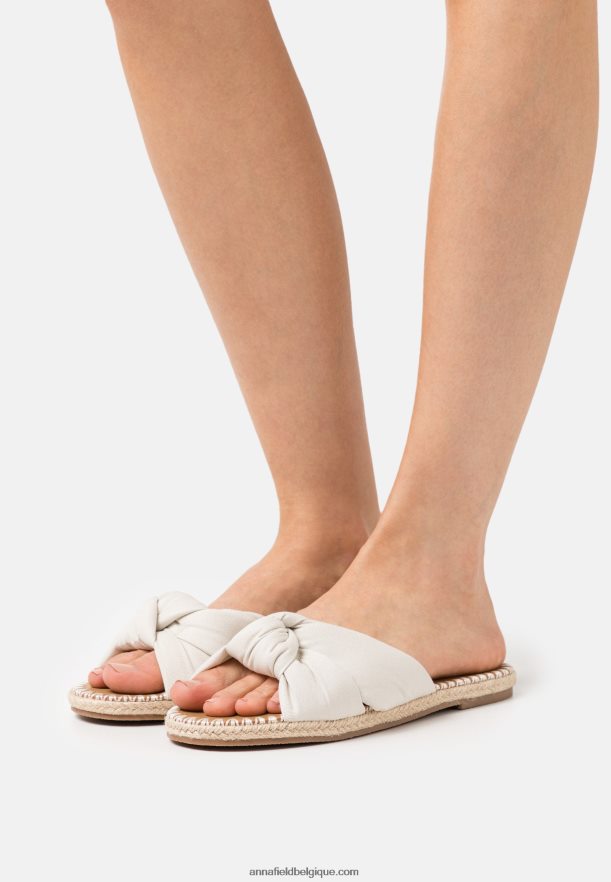 femmes mules blanches Anna FieldNHH26B1871