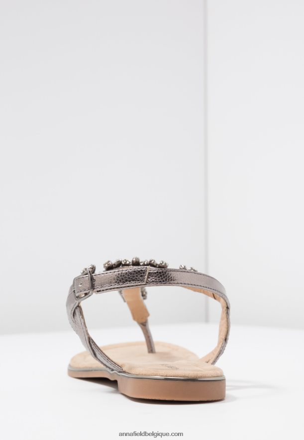 femmes sandales à barre en T gris acier Anna FieldNHH26B1515