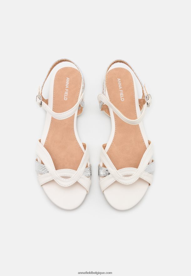 femmes sandales blanches Anna FieldNHH26B1266