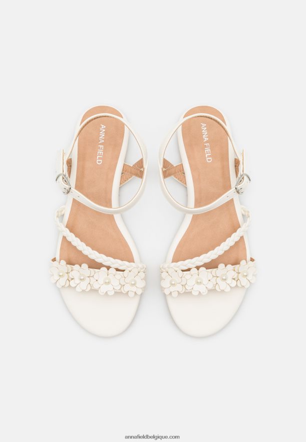femmes sandales blanches Anna FieldNHH26B1418