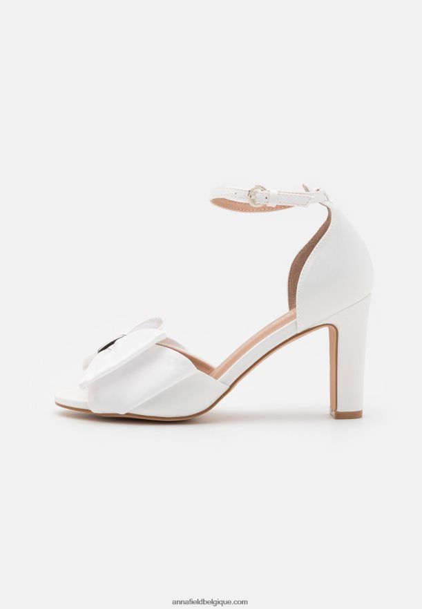 femmes sandales blanches Anna FieldNHH26B1426