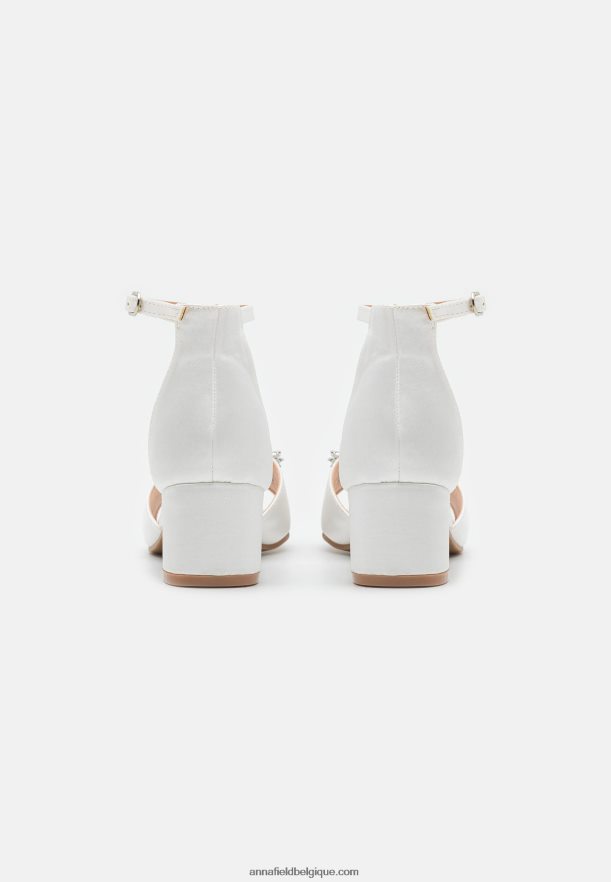 femmes sandales blanches Anna FieldNHH26B1434