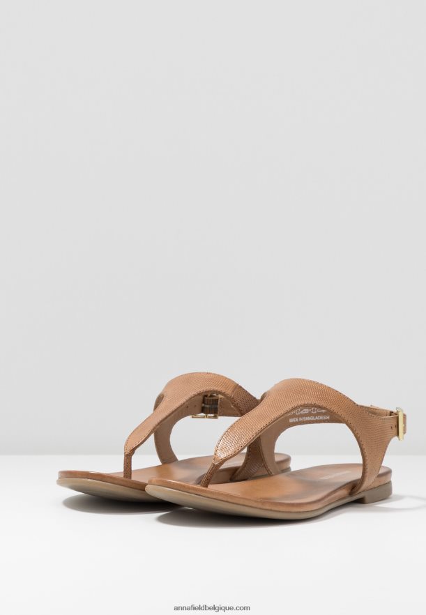 femmes sandales à bride en cuir cognac Anna FieldNHH26B1495