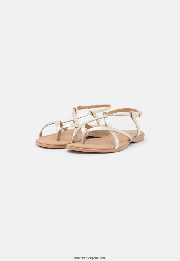 femmes sandales à bride en cuir dorées Anna FieldNHH26B1522