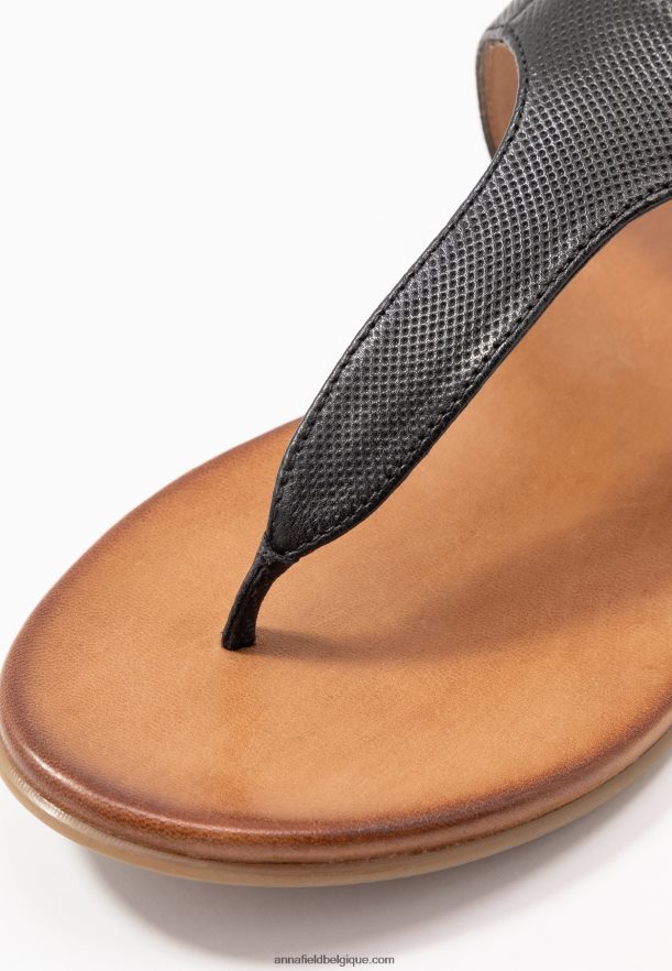 femmes sandales à bride en cuir noir Anna FieldNHH26B1521