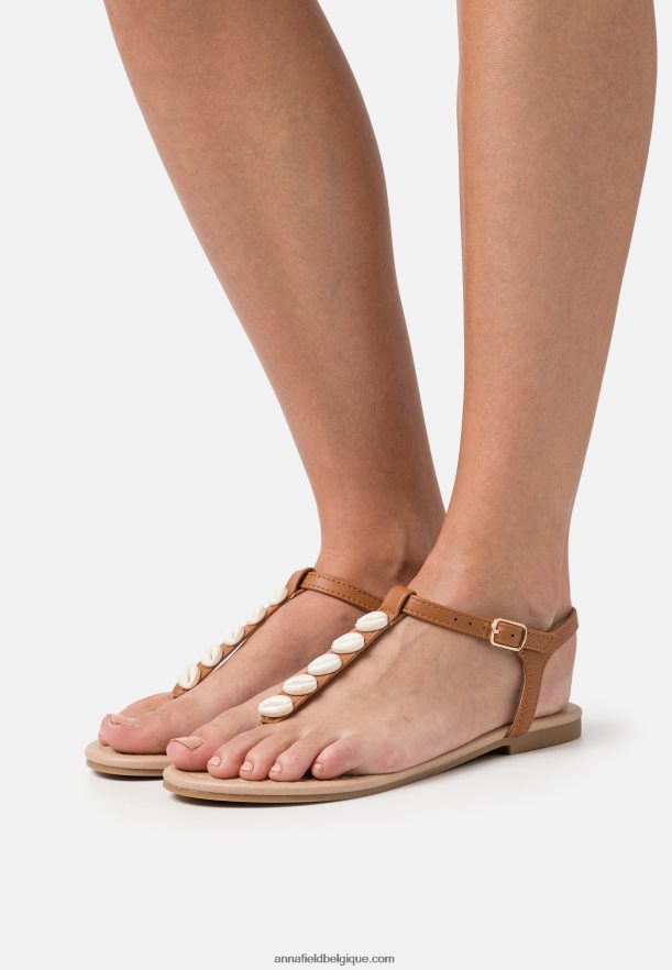 femmes sandales cognac Anna FieldNHH26B1429