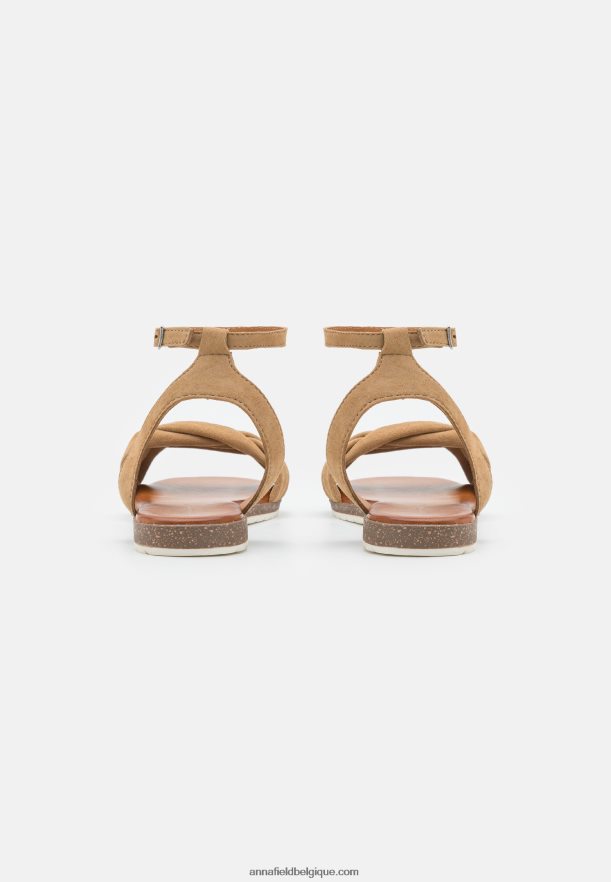 femmes sandales en cuir beige Anna FieldNHH26B1357