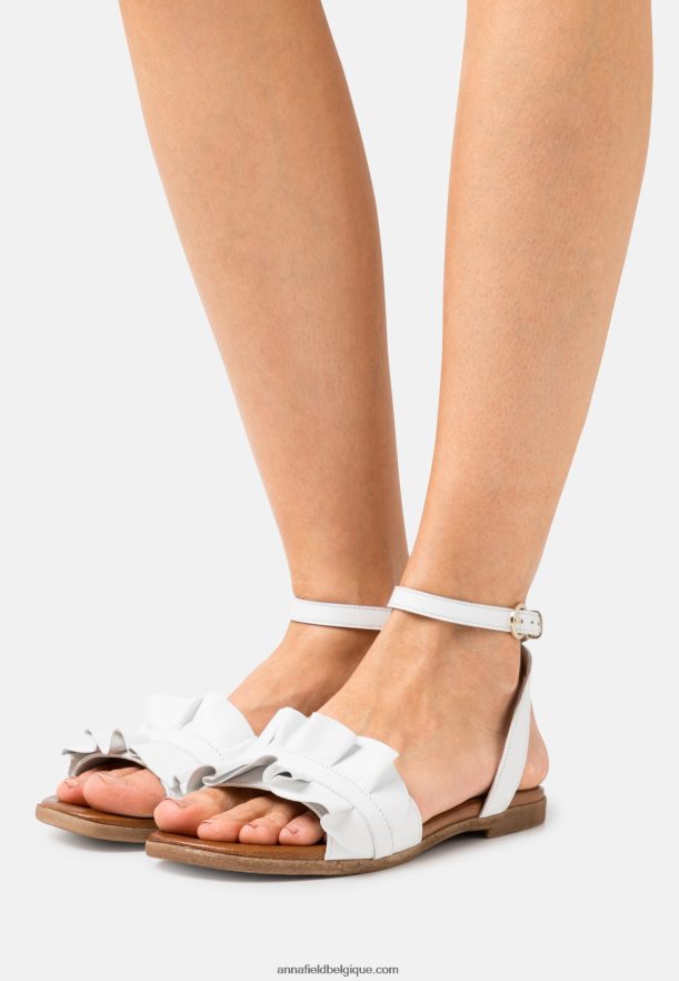 femmes sandales en cuir blanc Anna FieldNHH26B1262