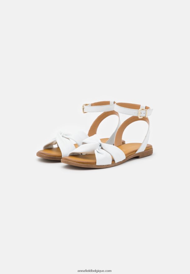 femmes sandales en cuir blanc Anna FieldNHH26B1293