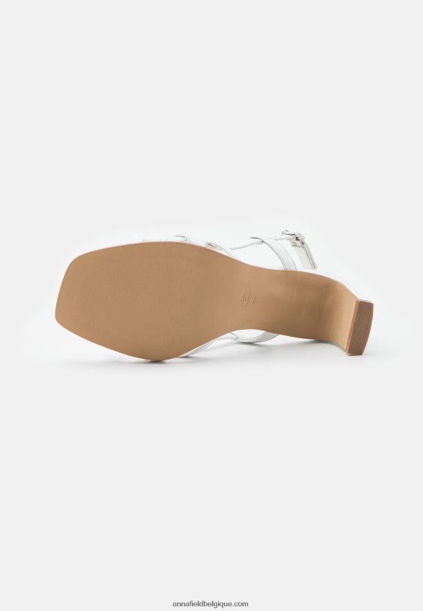 femmes sandales en cuir blanc Anna FieldNHH26B1405