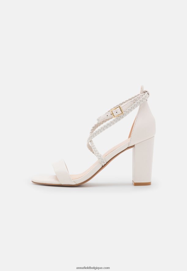 femmes sandales en cuir blanc Anna FieldNHH26B1428