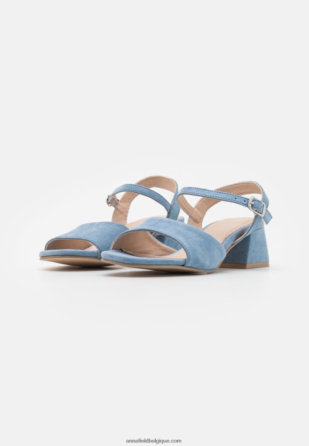 femmes sandales en cuir bleu clair Anna FieldNHH26B1382