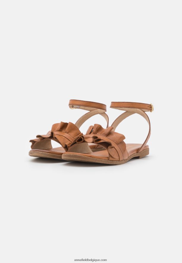 femmes sandales en cuir cognac Anna FieldNHH26B1440