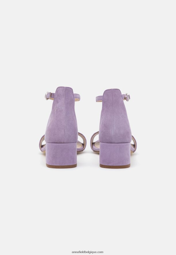 femmes sandales en cuir lilas Anna FieldNHH26B1421