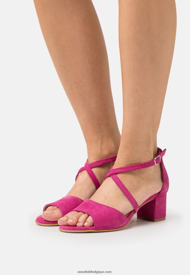 femmes sandales en cuir rose Anna FieldNHH26B1408