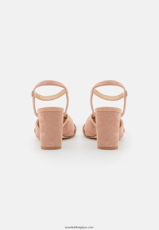 femmes sandales en cuir rose clair Anna FieldNHH26B1321