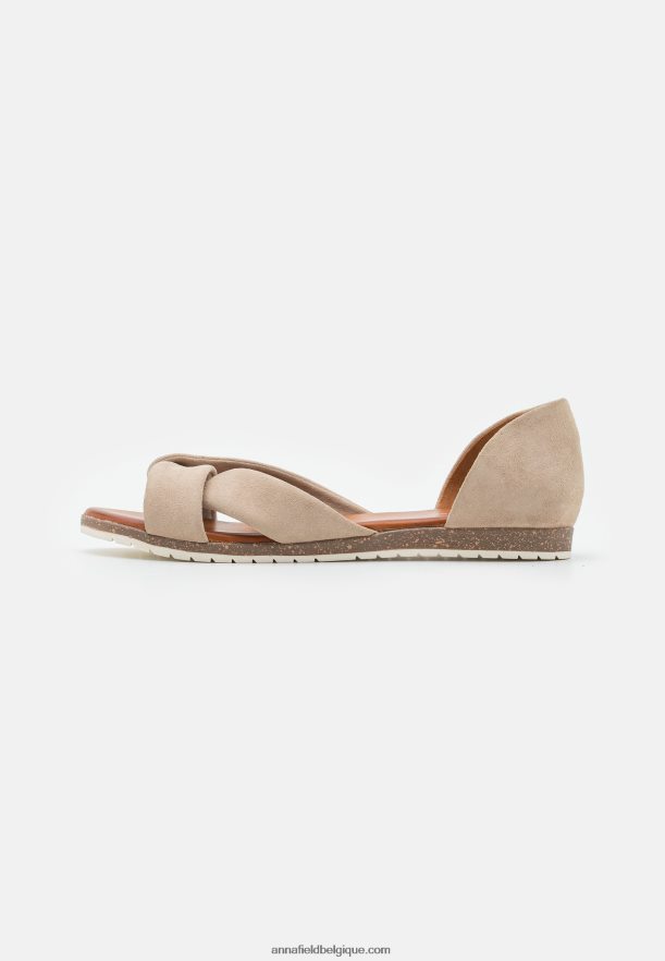 femmes sandales en cuir taupe Anna FieldNHH26B1251