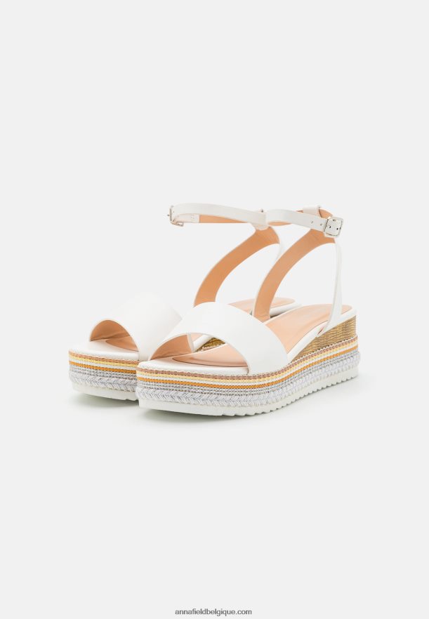 femmes sandales à plateforme blanches Anna FieldNHH26B1489