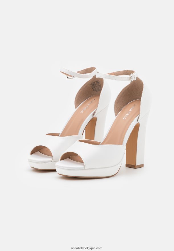 femmes sandales à plateforme blanches Anna FieldNHH26B1586