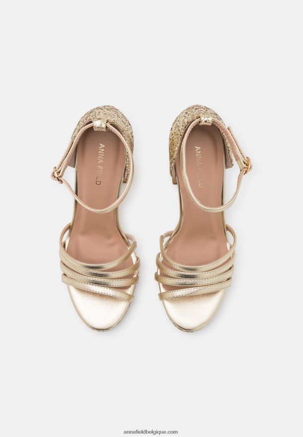 femmes sandales à plateforme dorées Anna FieldNHH26B1555