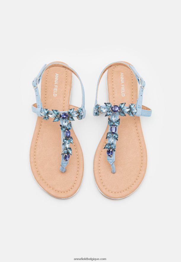 femmes sandales t-bar bleu clair Anna FieldNHH26B1533