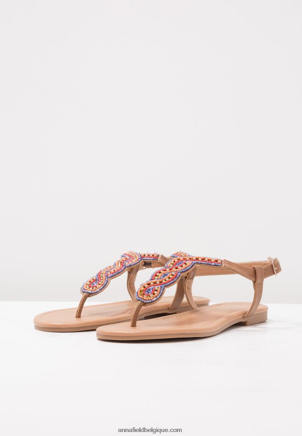 femmes sandales t-bar marron Anna FieldNHH26B1519