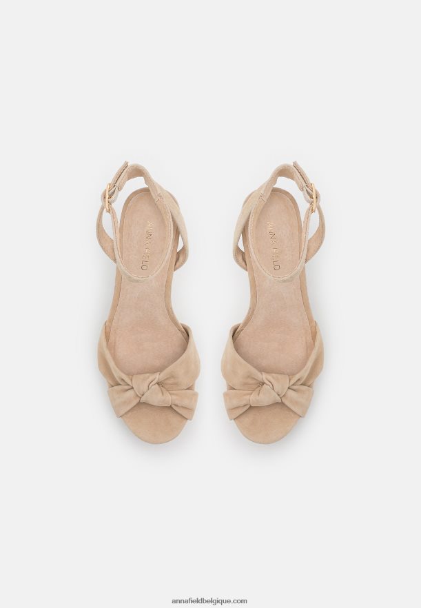 femmes sandales à talons hauts en cuir beige Anna FieldNHH26B1578