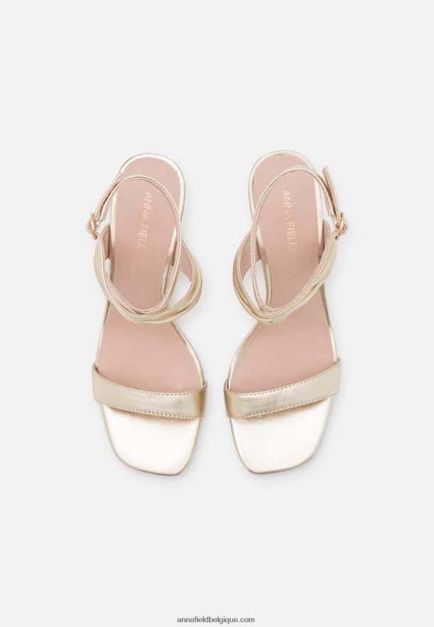 femmes sandales à talons hauts en cuir doré Anna FieldNHH26B1372