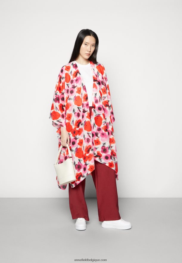 femmes cape rose Anna FieldNHH26B728