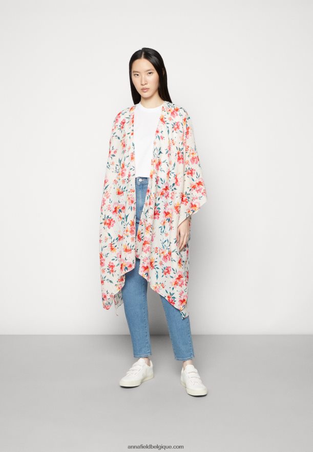 femmes cape rouge Anna FieldNHH26B727