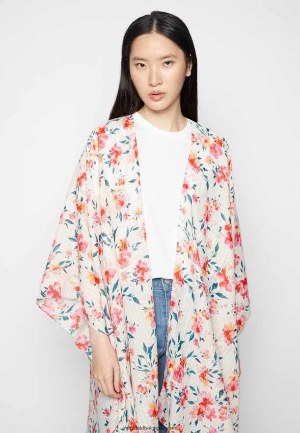 femmes cape rouge Anna FieldNHH26B727