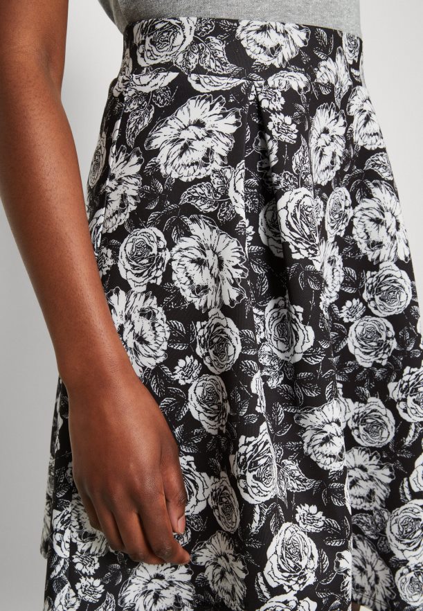 femmes jupe plissée noir/blanc Anna FieldNHH26B777