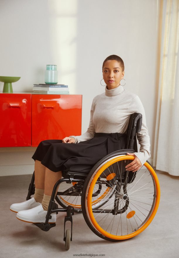 femmes jupe plissée noire Anna FieldNHH26B779