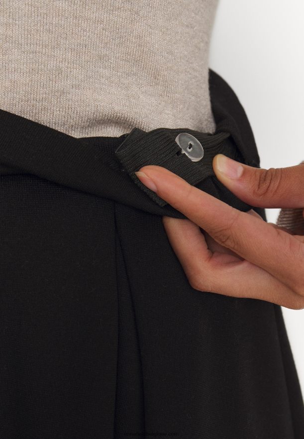 femmes jupe plissée noire Anna FieldNHH26B779