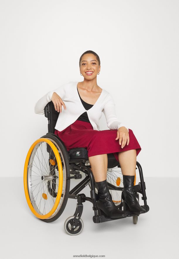 femmes jupe plissée rouge Anna FieldNHH26B780