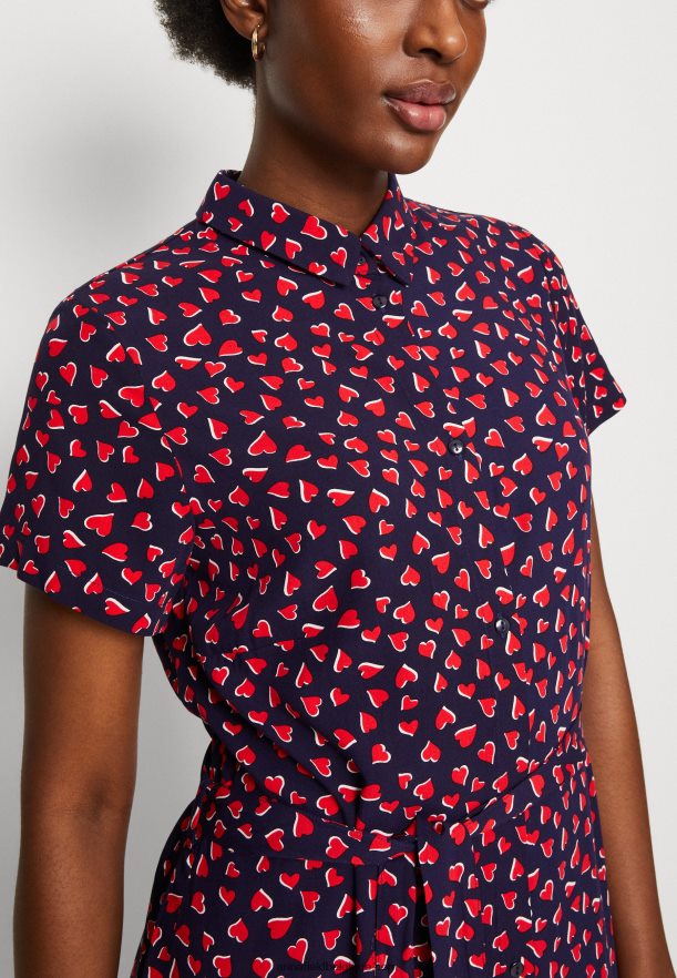 femmes robe chemise bleu foncé/rouge Anna FieldNHH26B91