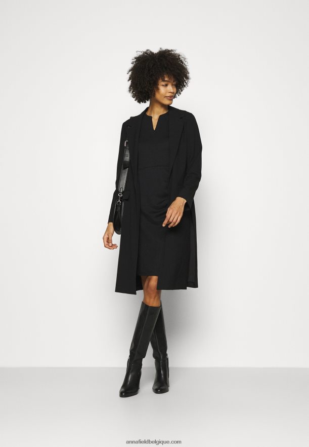 femmes robe droite noire Anna FieldNHH26B111