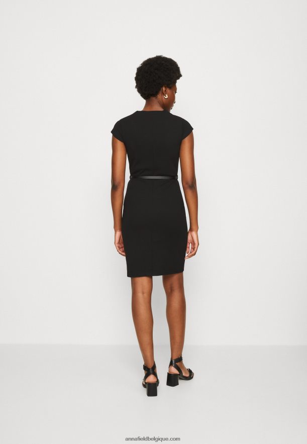 femmes robe droite noire Anna FieldNHH26B198