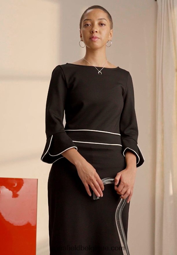 femmes robe droite noire Anna FieldNHH26B218