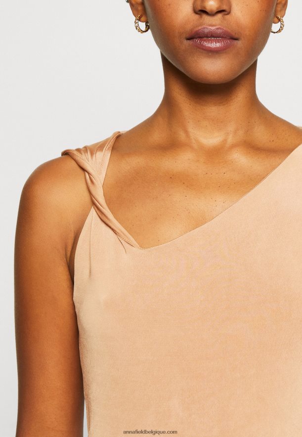 femmes dessus marron clair Anna FieldNHH26B509