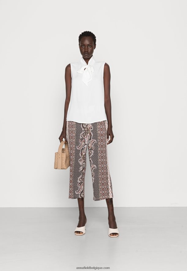 femmes haut blanc Anna FieldNHH26B407