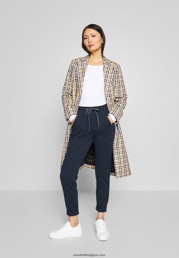 femmes haut blanc à manches longues Anna FieldNHH26B571