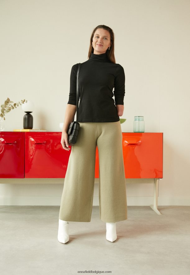 femmes haut à manches longues noir Anna FieldNHH26B579