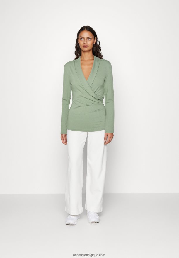 femmes haut à manches longues vert clair Anna FieldNHH26B545