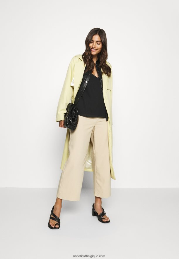 femmes haut noir Anna FieldNHH26B382