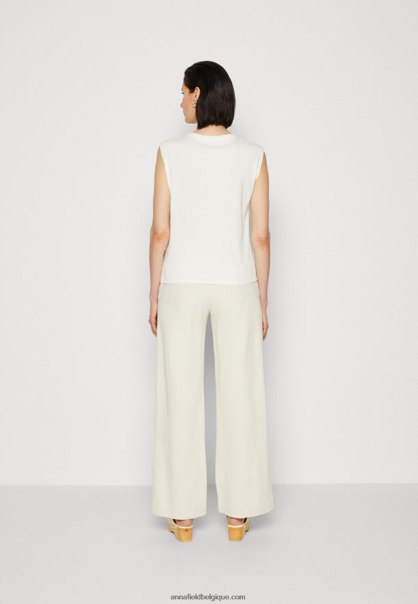 femmes t-shirt basique blanc cassé Anna FieldNHH26B343