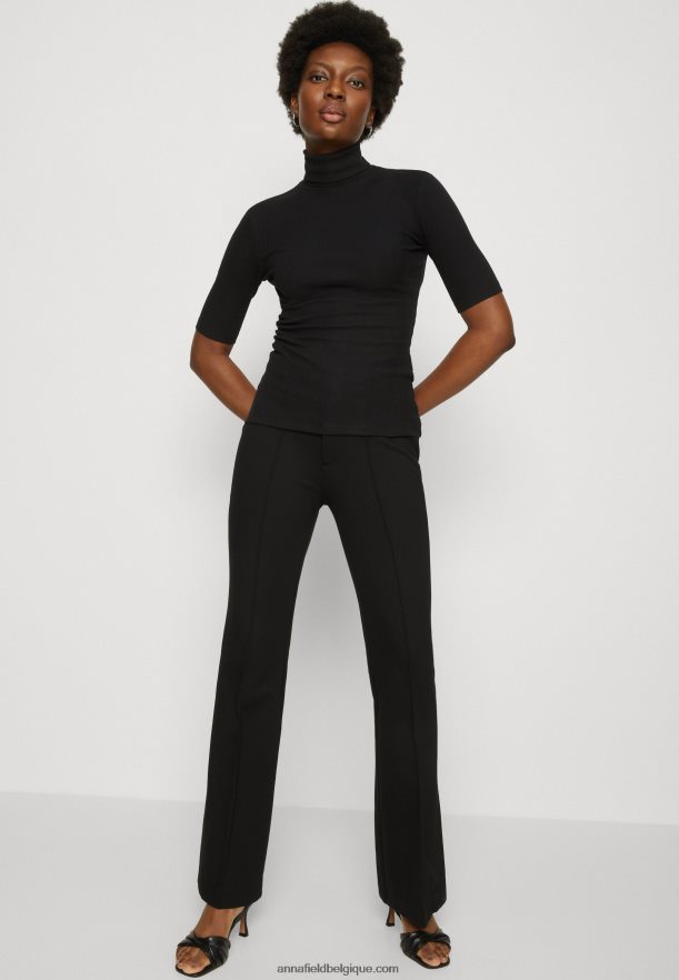 femmes t-shirt imprimé noir Anna FieldNHH26B291